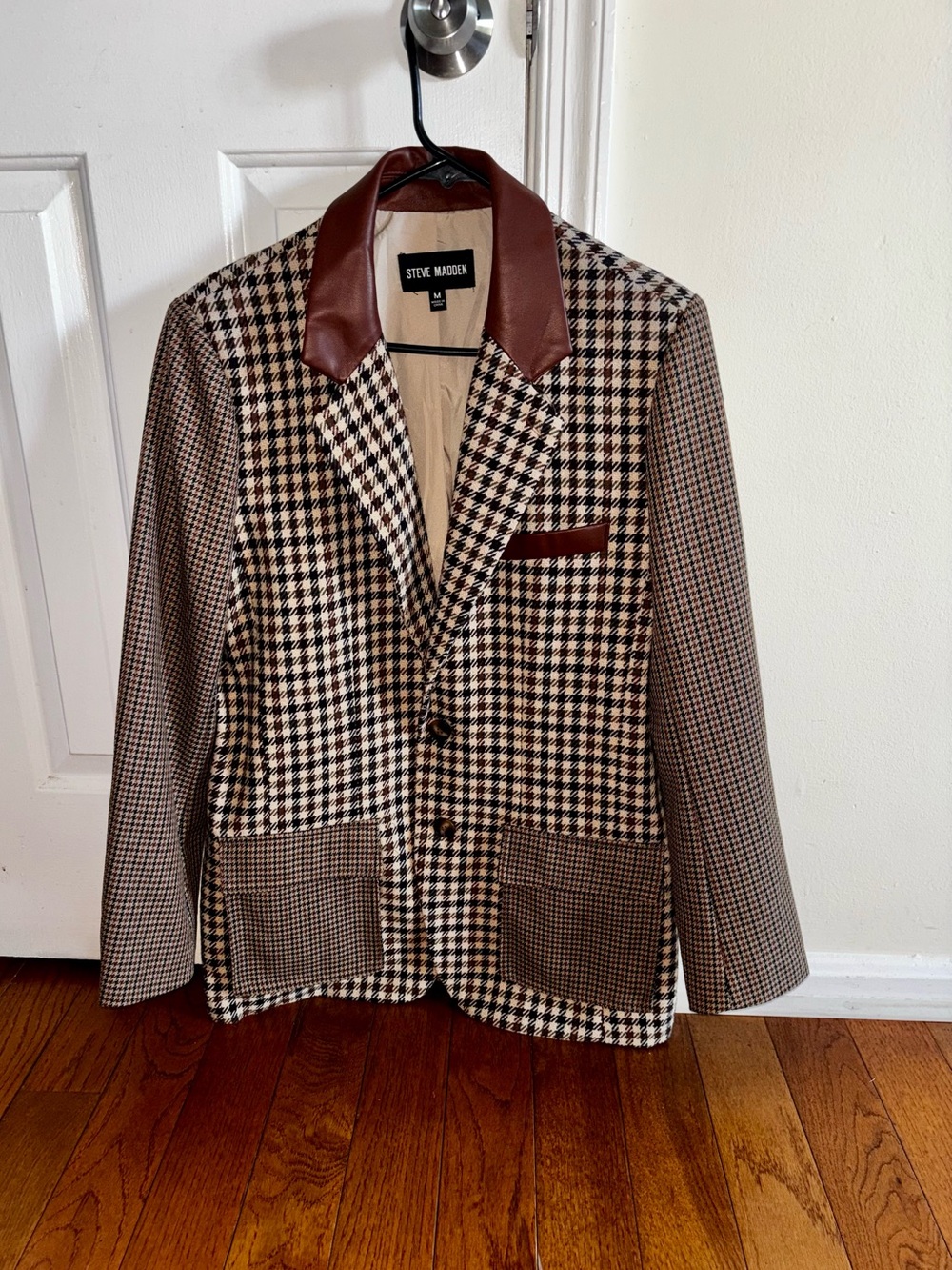 Steve Madden Brown & Cream Houndstooth Blazer with Brown Leather Collar
